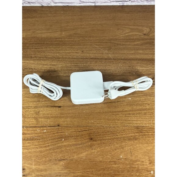 Genuine Apple 24" iMac 143W Adapter (Silver) A2290 - With Ethernet - Picture 1 of 8
